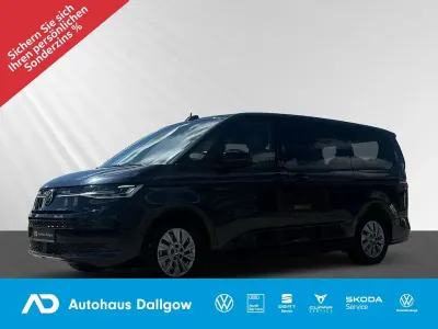 Gebraucht VW Multivan Life 150 PS (110 kW) 2025 Blau Van / Kleinbus