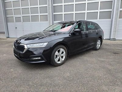 Gebraucht Skoda Octavia Ambition 131 PS (96 kW) 2022 Schwarz Kombi