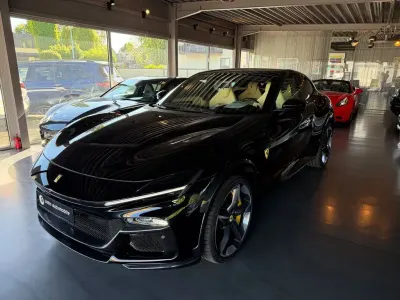 Nuova Ferrari Purosangue 719 CV (528 kW) 2026 Nero SUV