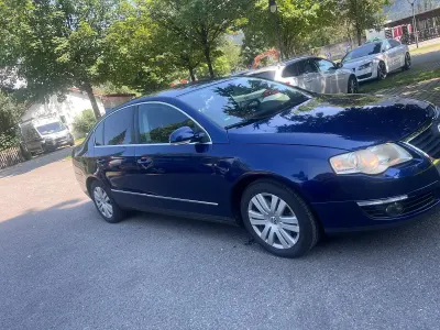 Gebraucht VW Passat 110 PS (80 kW) 2007 Blau Limousine