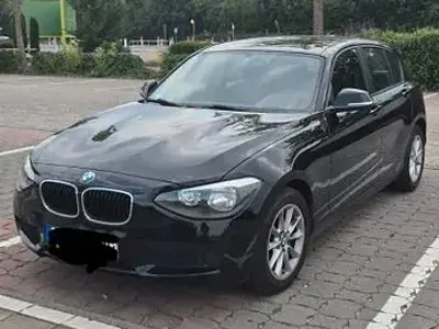 Gebraucht BMW 114 106 PS (77 kW) 2013 Schwarz Kleinwagen