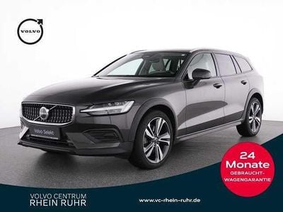 Gebraucht 2023 Volvo V60 CC Kombi | 35.850 € (Guter Preis)