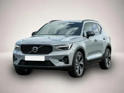 Neu Volvo XC40 Ultra 163 PS (119 kW) 2026 Manufacturer SUV