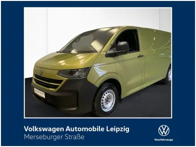 Neu VW T7 170 PS (125 kW) 2026 Grün Van