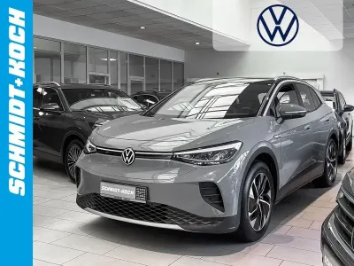 Gebraucht VW ID.4 Pro Performance 150 kW (204 PS) 2023 Mondsteingrau (grau) SUV