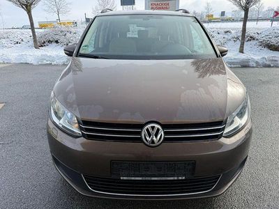 Gebraucht VW Touran Comfortline 105 PS (77 kW) 2010 Braun Van / Kleinbus