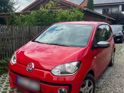 Gebraucht VW up! 75 PS (55 kW) 2013 Rot Kleinwagen