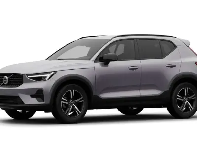 Neu Volvo XC40 Plus 163 PS (119 kW) 2026 Silber SUV