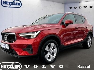 Fusion red / metallic Gebraucht 2022 Volvo XC40 Core SUV | 28.850 € (Guter Preis)