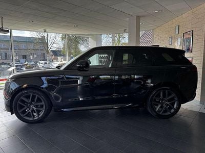 Second-hand Land Rover Range Rover Sport HSE Dynamic 300 CP (220 kW) 2024 Negru SUV