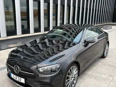 Gebraucht Mercedes E450 AMG line 367 PS (269 kW) 2020 Grau Coupé