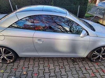 Gebraucht VW Eos 200 PS (147 kW) 2006 Silber Cabrio