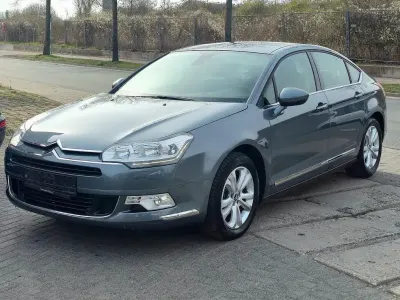 Gebraucht Citroën C5 SELECTION 156 PS (114 kW) 2012 Grau Limousine