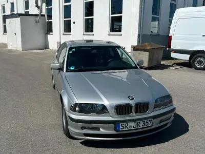 Gebraucht BMW 320 170 PS (125 kW) 2001 Silber Limousine