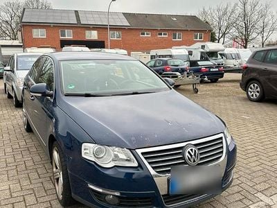 Gebraucht VW Passat 140 PS (102 kW) 2006 Blau Limousine