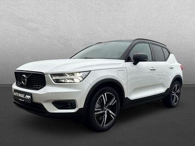 Begagnad Volvo XC40 R-Design 261 HK (191 kW) 2021 Vit SUV