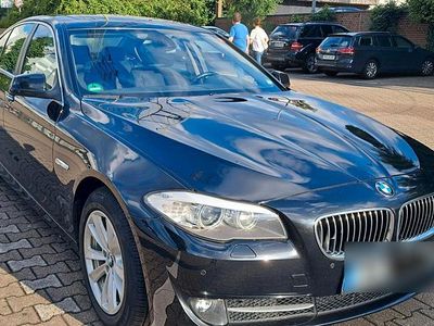 BMW 528