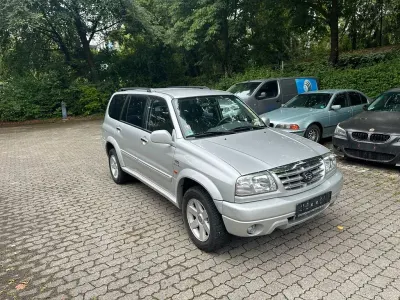 Gebraucht Suzuki Grand Vitara Comfort 184 PS (135 kW) 2003 Silber SUV