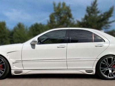 Usata Mercedes S320 224 CV (164 kW) 2000 Bianco Berlina