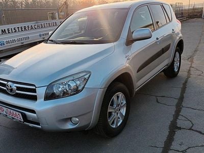Silber Gebraucht 2007 Toyota RAV4 Executive SUV | 6.499 € (Fairer Preis)