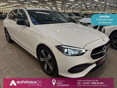 Gebraucht Mercedes C200 Avantgarde 204 PS (150 kW) 2023 Weiß Limousine