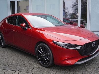 Gebraucht Mazda 3 Exclusive-Line 186 PS (136 kW) 2024 Rot Limousine