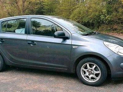 Brugt Hyundai i20 78 HK (57 kW) 2011 Grå Hatchback