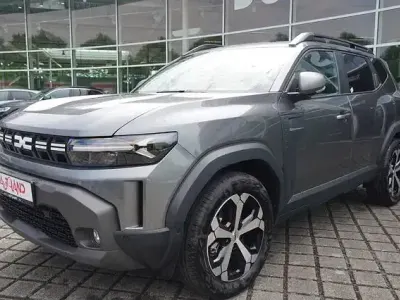 Neu Dacia Duster Journey 155 PS (114 kW) 2026 Grau SUV