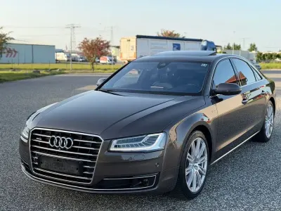 Gebraucht Audi A8 Ambiente 385 PS (283 kW) 2014 Braun Limousine