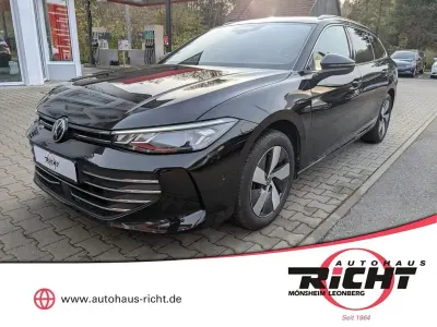 Gebraucht VW Passat Business 150 PS (110 kW) 2025 Schwarz Kombi