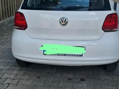 Gebraucht VW Polo 75 PS (55 kW) 2014 Weiß Kleinwagen