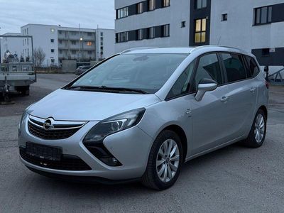 Opel Zafira Tourer
