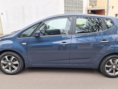 Gebraucht Hyundai i20 Space 90 PS (66 kW) 2018 Blau Limousine