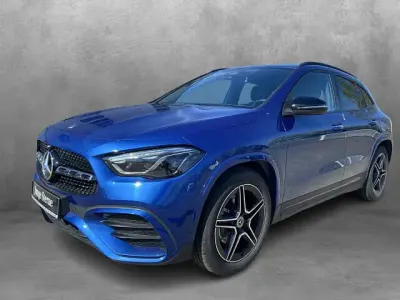 Gebraucht Mercedes GLA180 AMG 136 PS (100 kW) 2024 Lack spektralblau SUV
