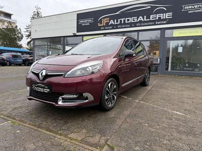 Dunkelrot Gebraucht 2014 Renault Scénic III Bose Edition Van / Kleinbus | 7.490 € (Fairer Preis)