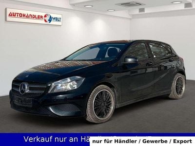 Usata Mercedes A180 109 CV (80 kW) 2012 Nero Berlina