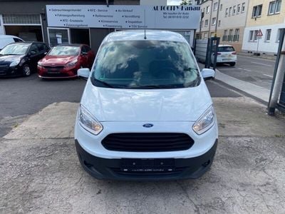 Gebraucht Ford Transit Trend 95 PS (69 kW) 2018 Weiß Van / Kleinbus