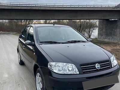 Gebraucht Fiat Punto 60 PS (44 kW) 2004 Schwarz Kleinwagen