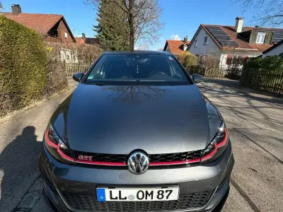 Gebraucht VW Golf VII GTI 245 PS (180 kW) 2020 Grau Limousine