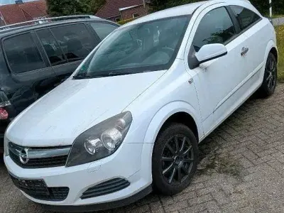 Gebraucht Opel Astra 90 PS (66 kW) 2009 Grau Kleinwagen