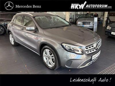 Usata Mercedes GLA180 Urban 122 CV (89 kW) 2019 Grigio SUV