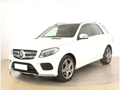 Gebraucht Mercedes GLE350 AMG 258 PS (189 kW) 2016 Polarweiss  unilack SUV