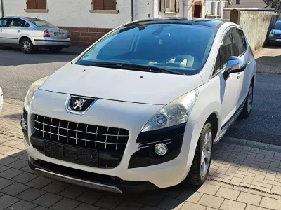 Gebraucht Peugeot 3008 160 PS (117 kW) 2012 Weiß Kombi