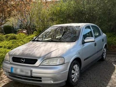 Gebraucht Opel Astra 105 PS (77 kW) 2001 Grau Limousine