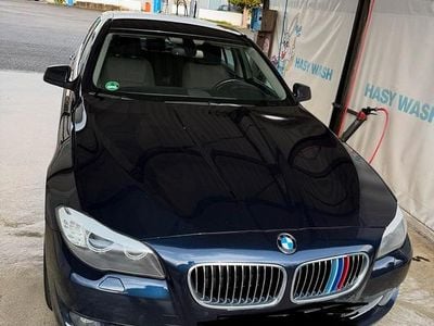 Gebraucht BMW 523 204 PS (150 kW) 2011 Blau Limousine