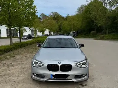 Usata BMW 118 Sport Line 143 CV (105 kW) 2012 Argento Utilitaria