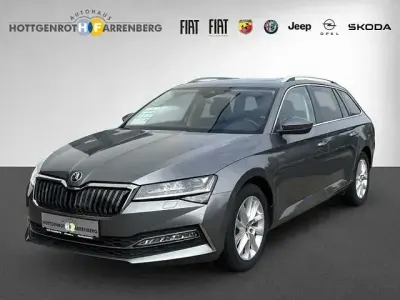 Gebraucht Skoda Superb Style 218 PS (160 kW) 2023 Grau Kombi