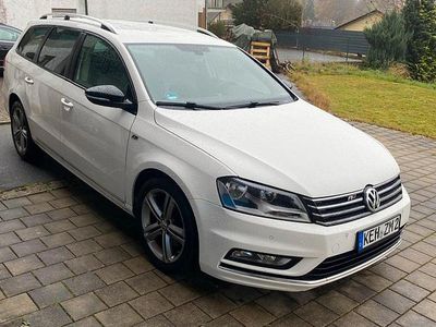 Second-hand VW Passat R-line 140 CP (102 kW) 2012 Alb Break