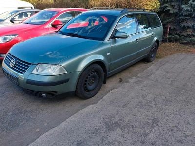 Gebraucht VW Passat 150 PS (110 kW) 2001 Andere farben Kombi