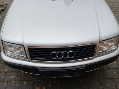 gebraucht Audi 100 Quattro mit Klima und AHK.